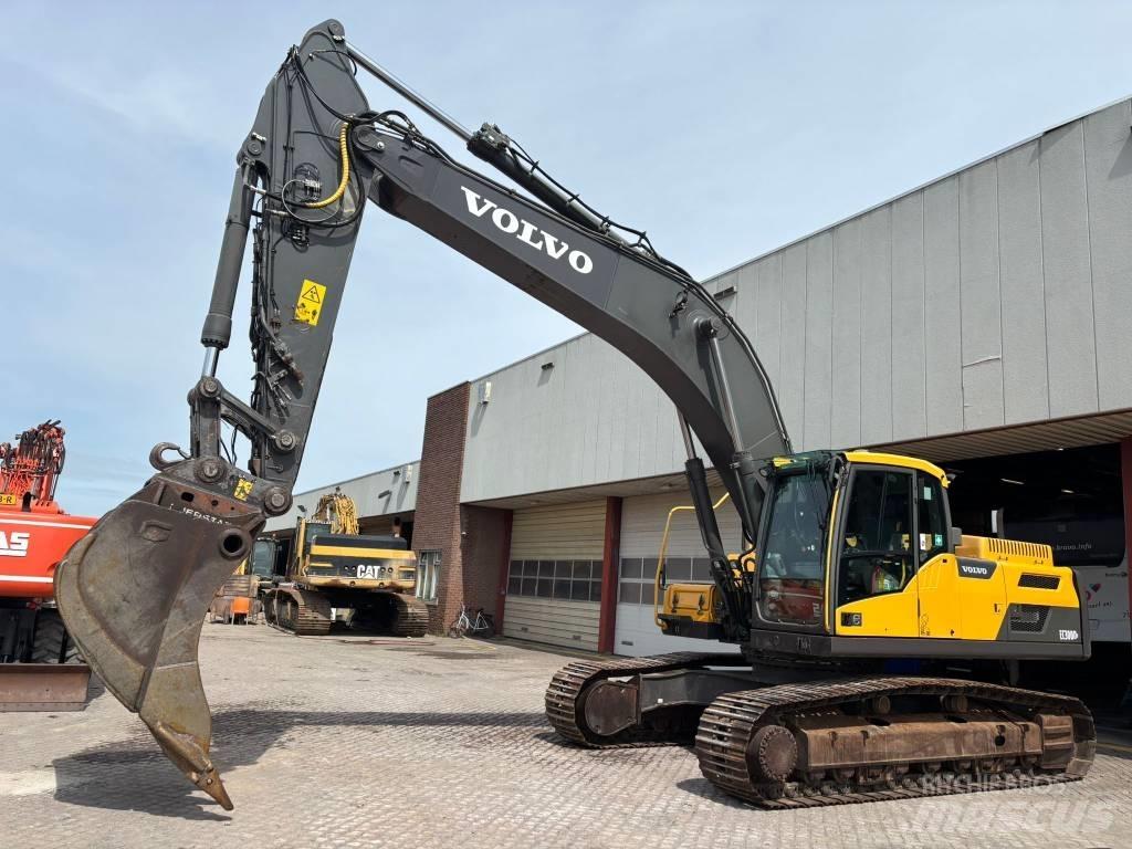 Volvo EC 300 D L Rupsgraafmachines