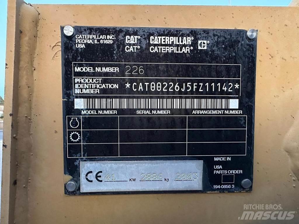 CAT 226BHF Miniladers
