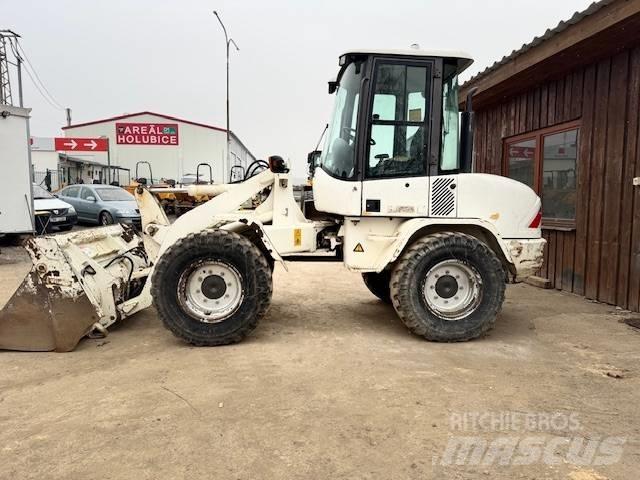 Volvo L 30 B Wielladers