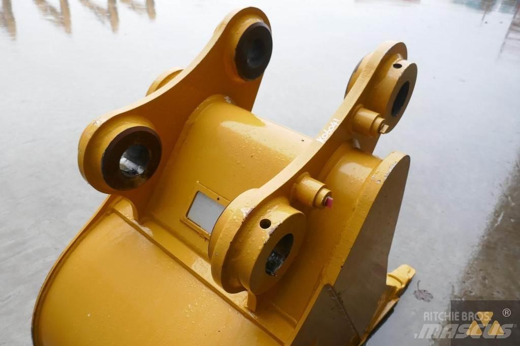 CAT 320 Bucket Bakken