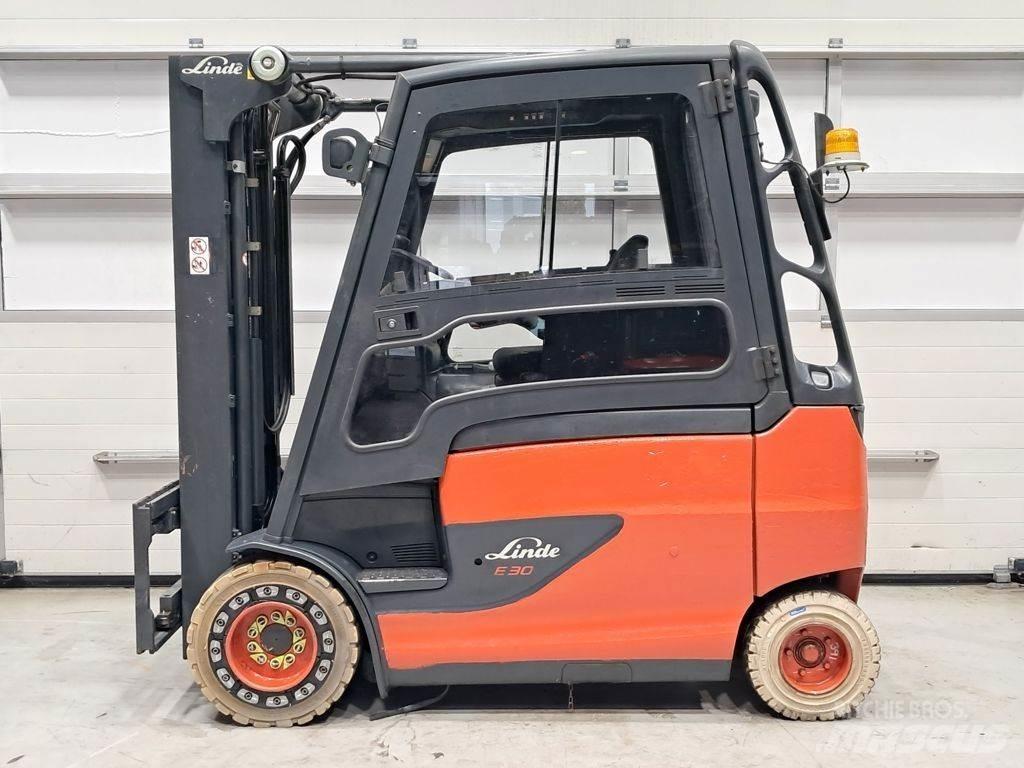 Linde E30HL-01/600 Elektrische heftrucks