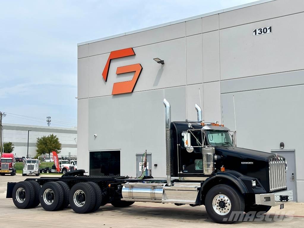 Kenworth T 800 Trekkers