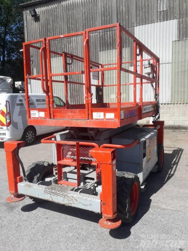 SkyJack SJ 6832 RT Schaarhoogwerkers