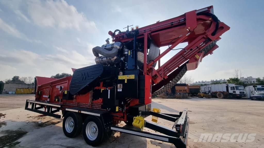 Morbark WH 2400XP Houtversnipperaars