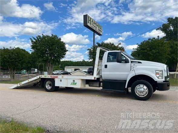 Ford F650 SD Sleepwagens