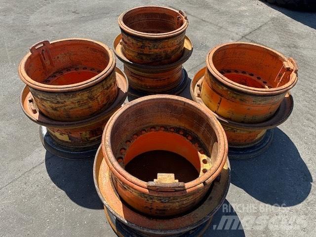 Hitachi LX 290 RIMS Banden, wielen en velgen