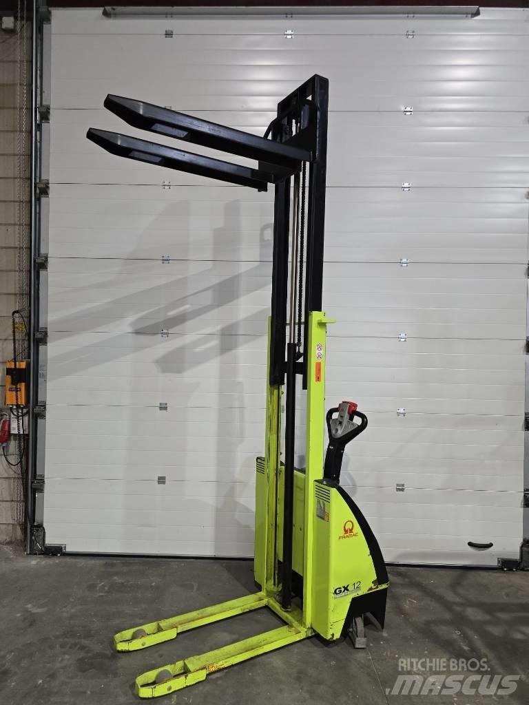 Pramax GX 12/29 Meeloop stapelaar