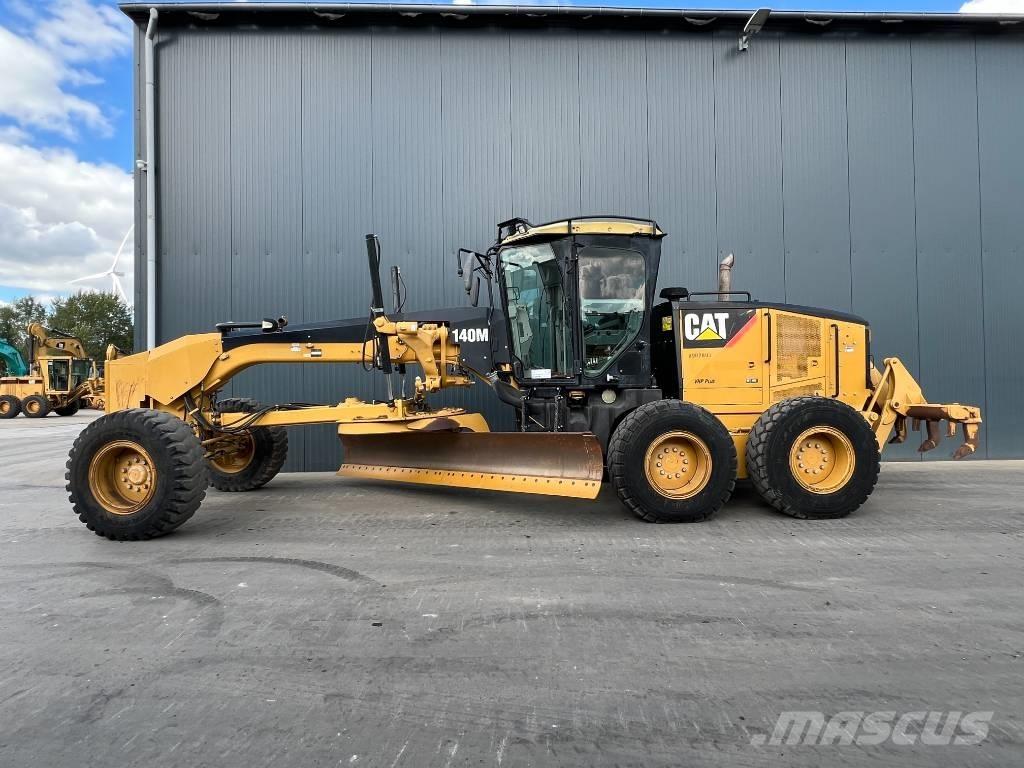 CAT 140M Graders