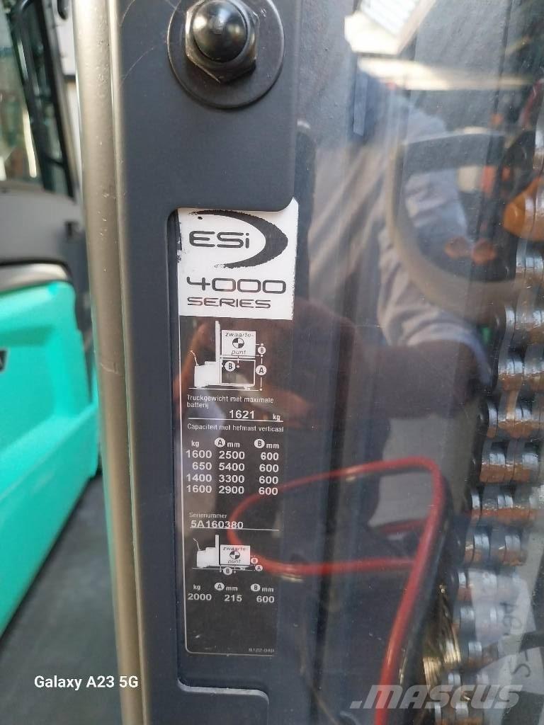 Crown ESi40001.6TT Meeloop stapelaar
