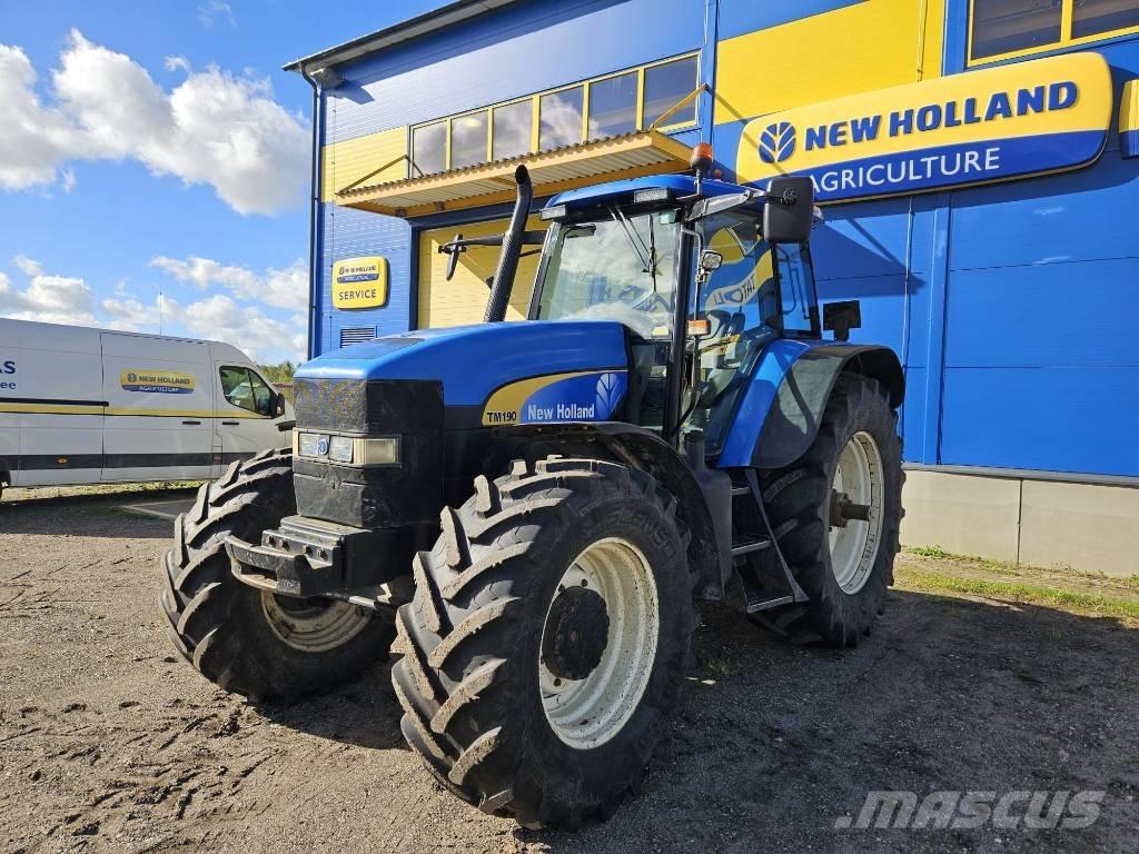 New Holland TM 190 Tractoren