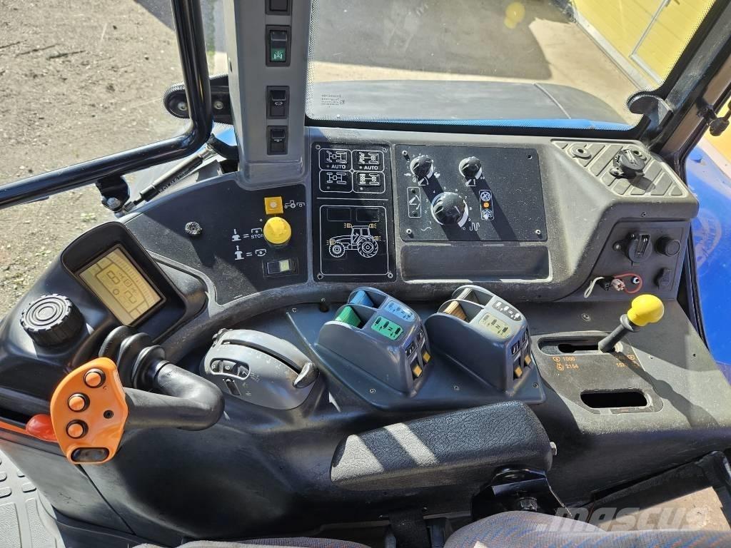 New Holland TM 190 Tractoren