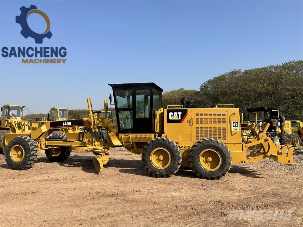 CAT 140H Graders