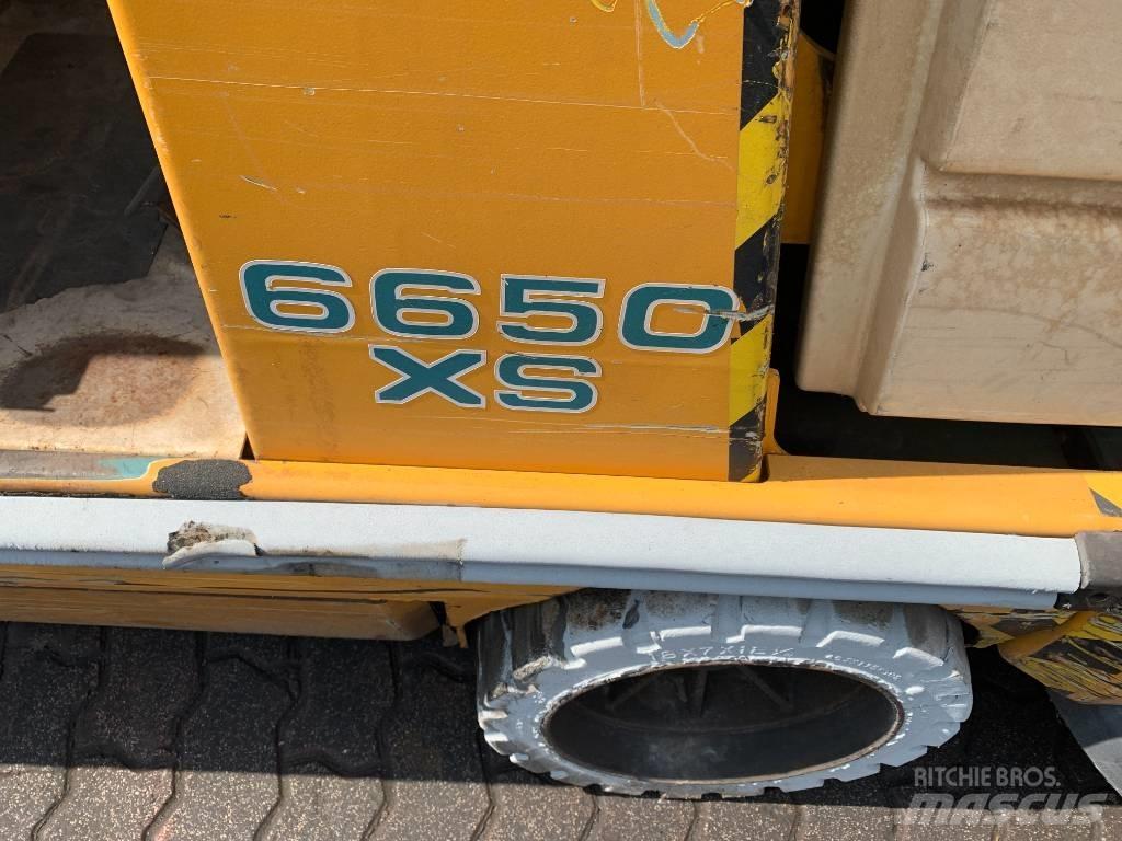 Tennant 6650D      V-2809 Terreinbeheermachines - overige
