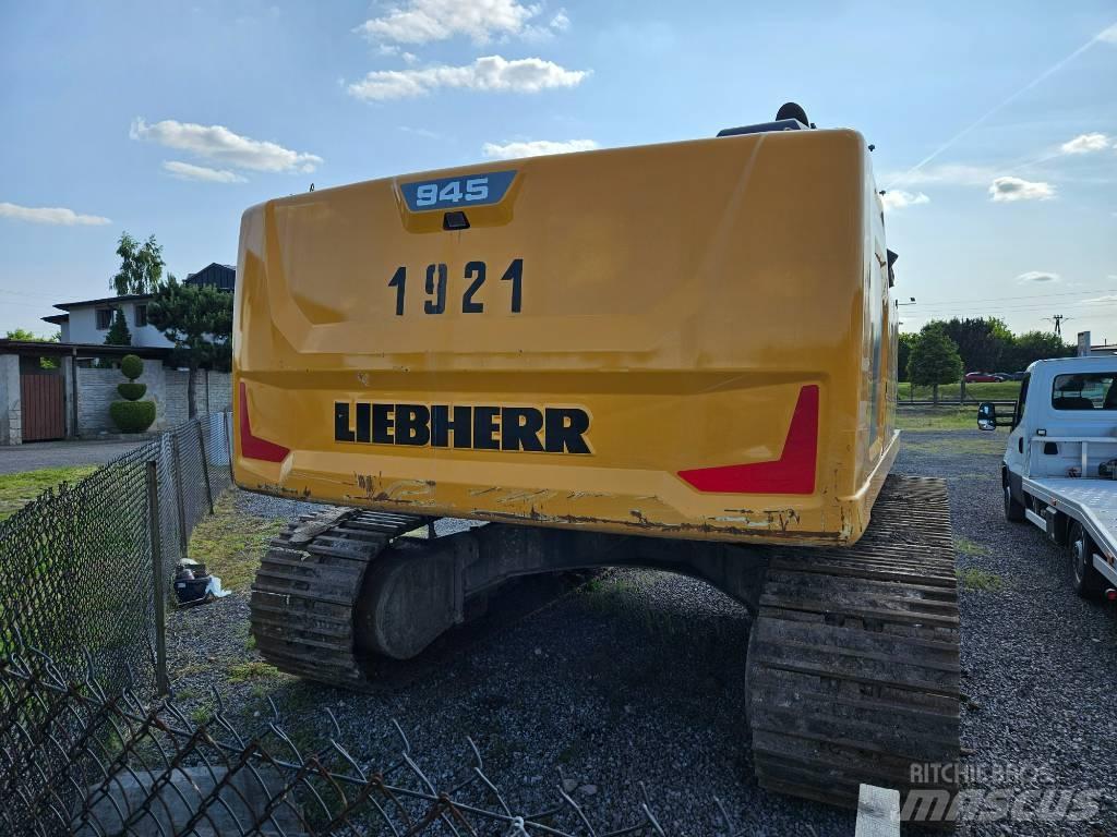 Liebherr R 945 Rupsgraafmachines
