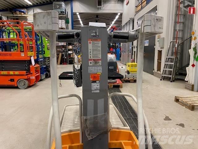 Crown WAV 50-118 Orderpicker voor middelhoog niveau