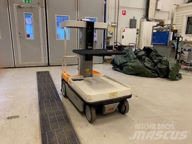 Crown WAV 50-118 Orderpicker voor middelhoog niveau
