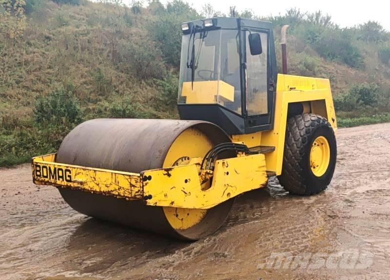 Bomag BW213 D Trilrolwalsen