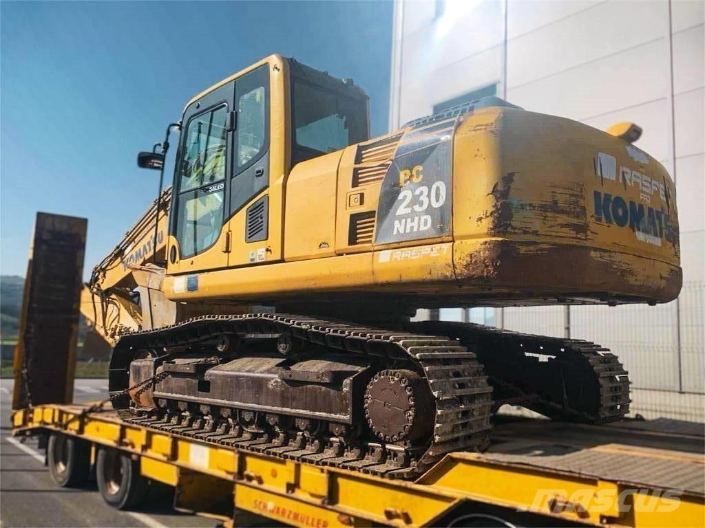 Komatsu PC 230 NHD Rupsgraafmachines
