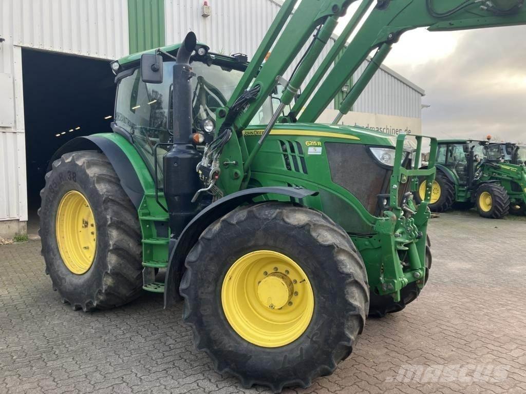 John Deere 6215R Tractoren