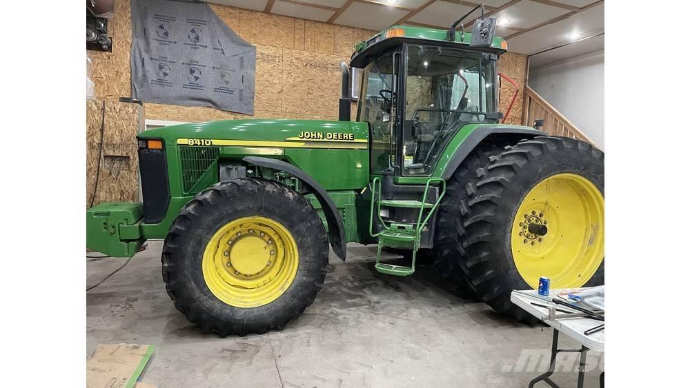 John Deere 8410 Tractoren