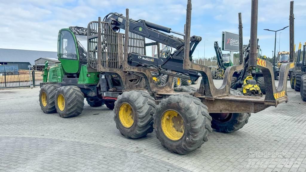 John Deere 1010 E Uitrijwagens