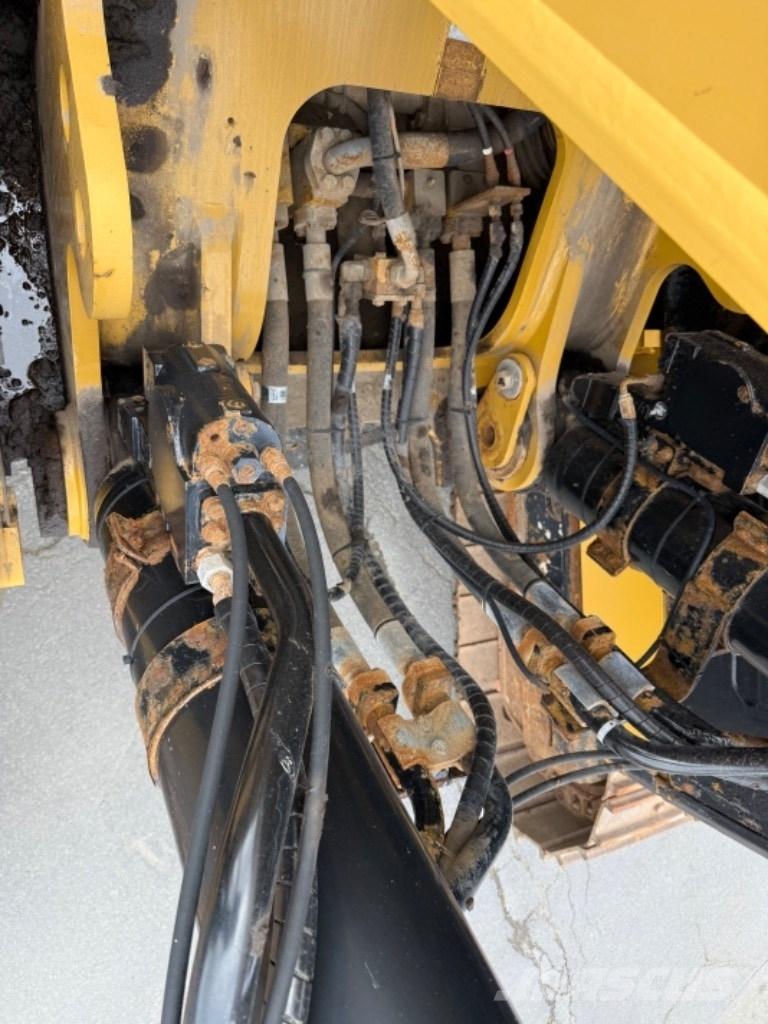 CAT 374 F L Rupsgraafmachines