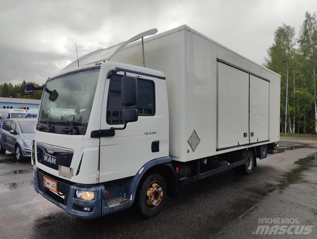 MAN TGL 8.180 Bakwagens met gesloten opbouw