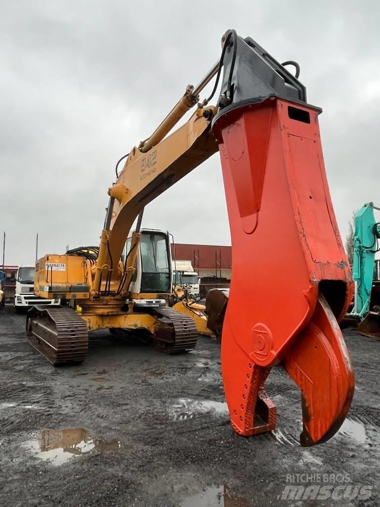 Liebherr R 942 Rupsgraafmachines