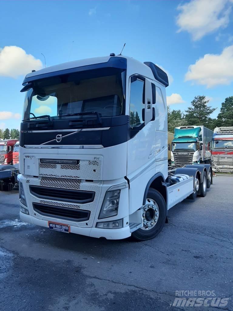 Volvo FH 13 Chassis met cabine