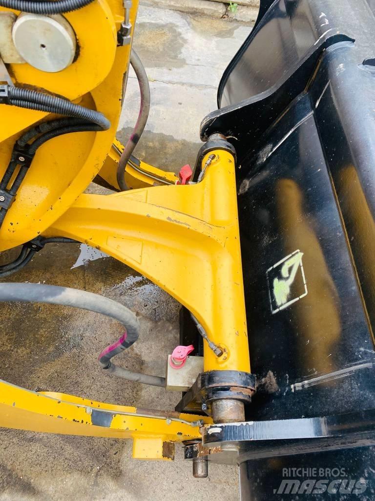 CAT 908-14a Wielladers