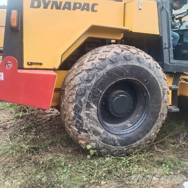 Dynapac CA 25 D Trilrolwalsen