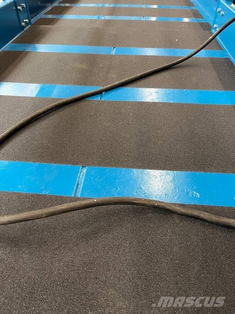  up richt X32N Schaarhoogwerkers