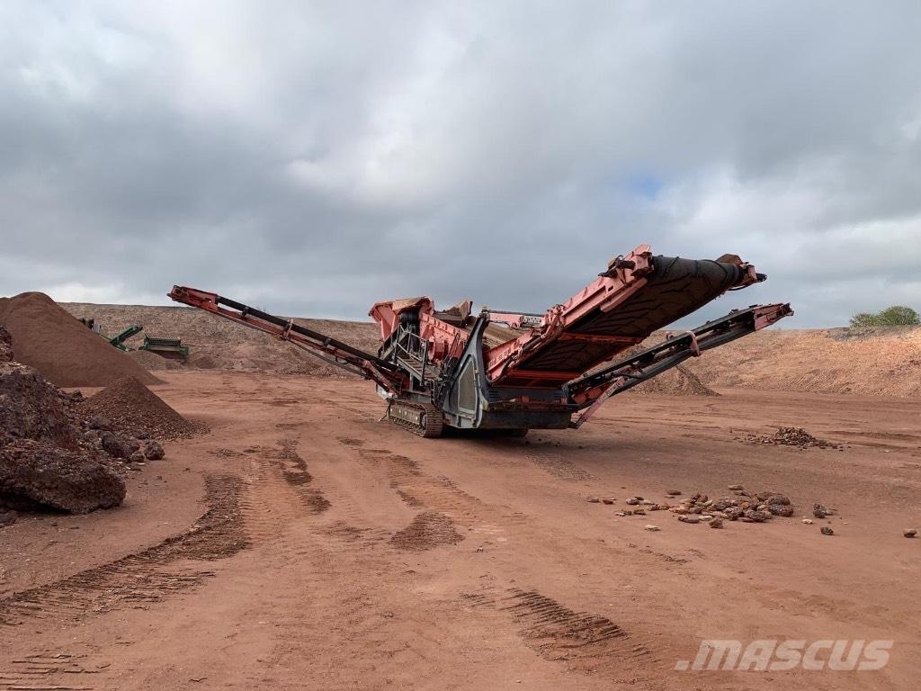 Sandvik QE 341 Mobiele zeefinstallaties