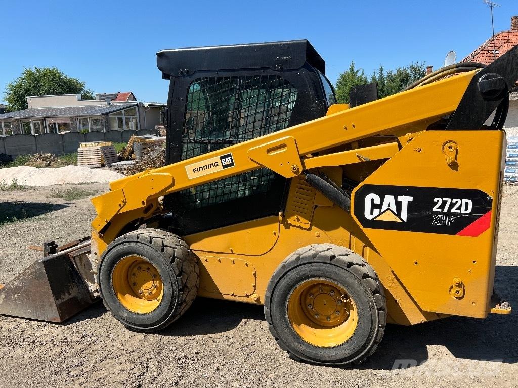 CAT 272 D XHP Schrankladers
