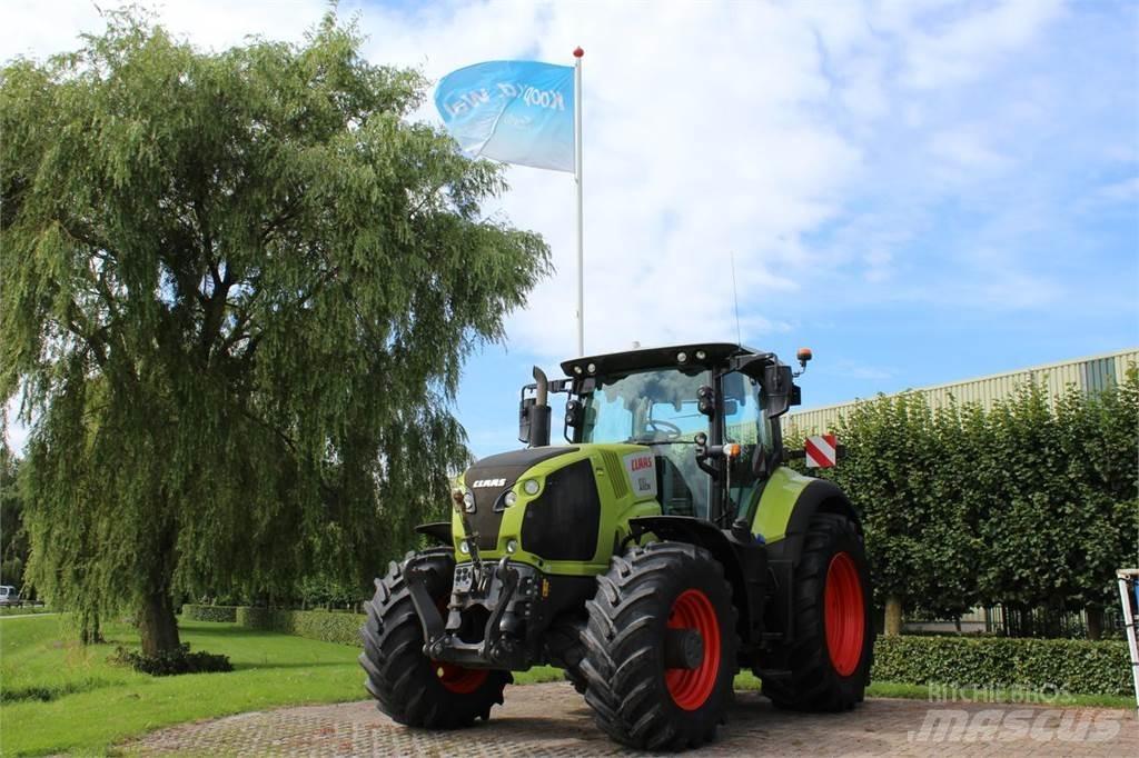 CLAAS Axion 830 Tractoren