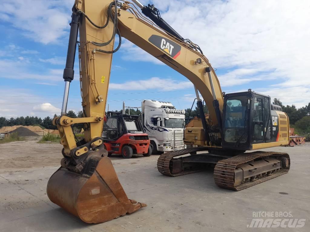 CAT 326 F L N Rupsgraafmachines