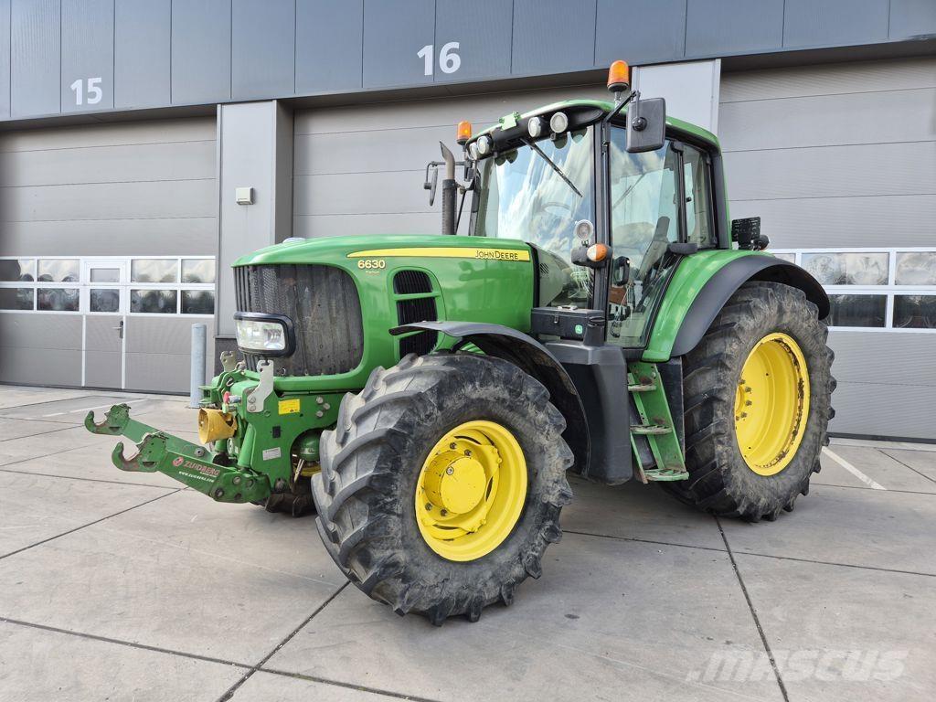 John Deere 6630 Tractoren