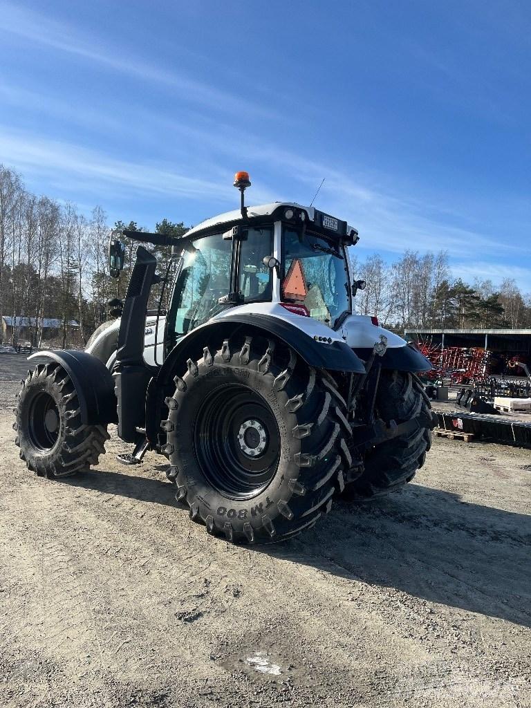 Valtra T 175 Direct Tractoren