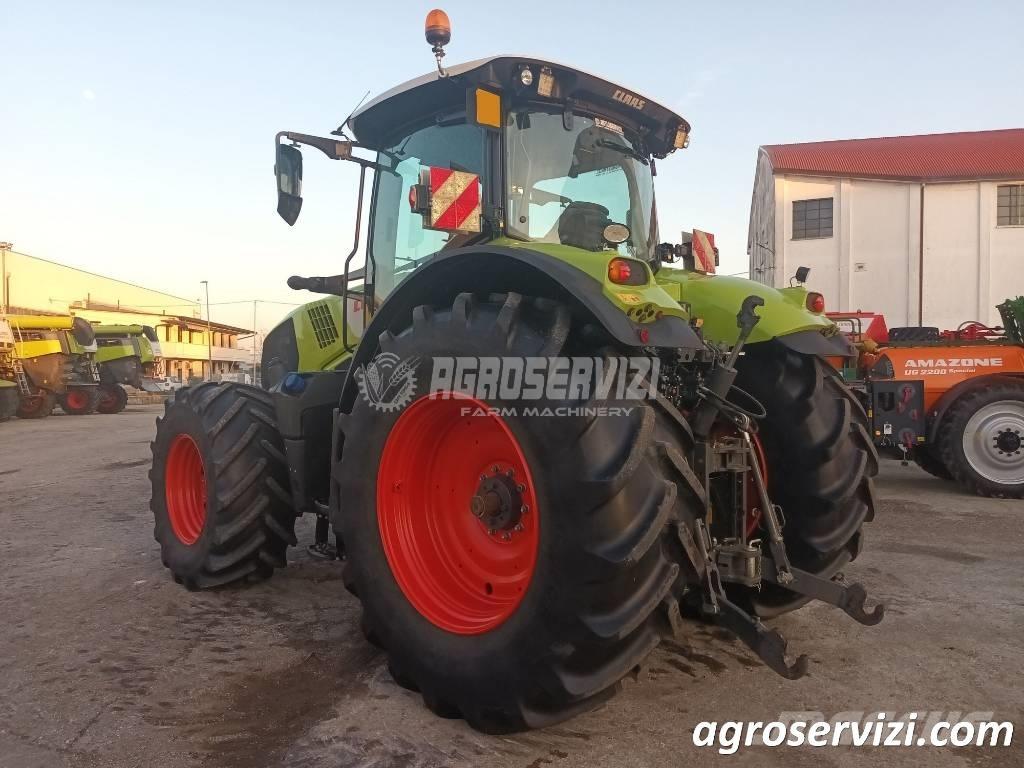 CLAAS Axion 830 Tractoren