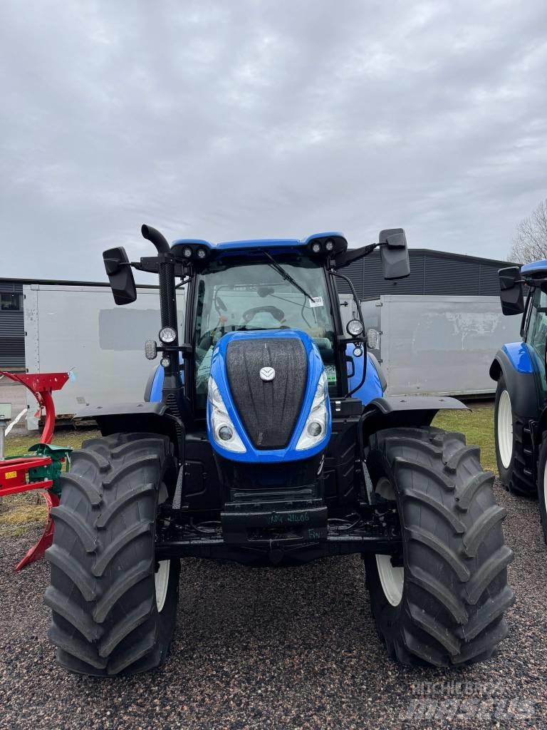 New Holland T6.180 Tractoren