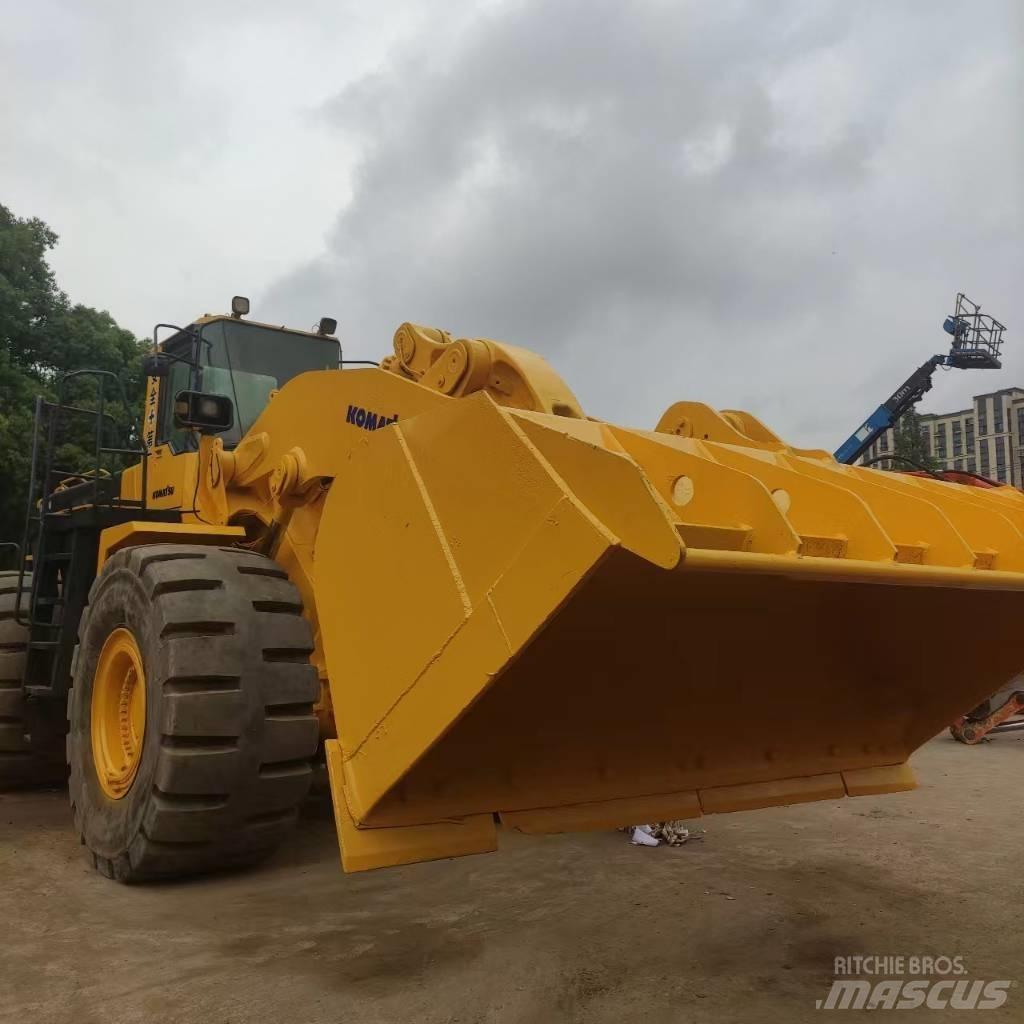 Komatsu WA 600-3 Wielladers
