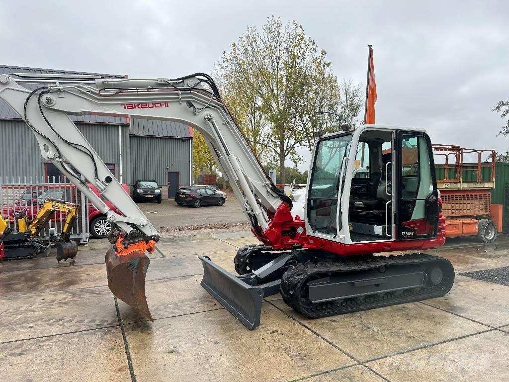 Takeuchi TB 290 Midigraafmachines 7t - 12t
