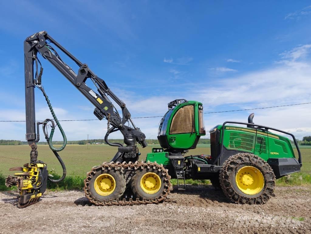 John Deere 1270 G Harvesters