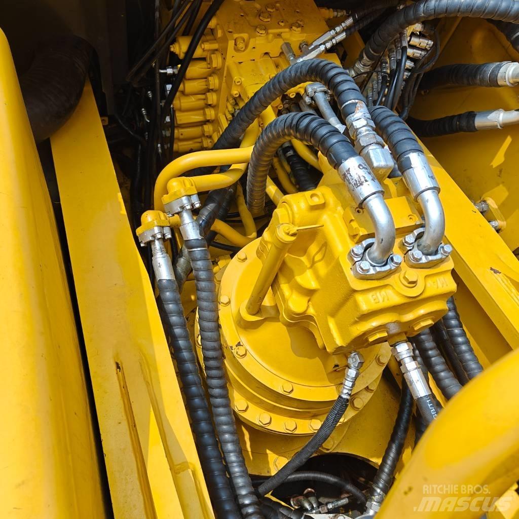 Komatsu 450-8 Rupsgraafmachines