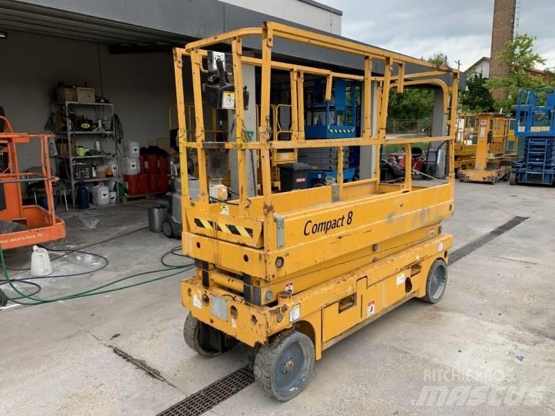 Haulotte Compact 8 Schaarhoogwerkers