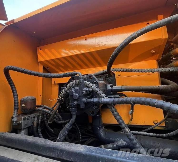 Hyundai R330LC-9T Rupsgraafmachines