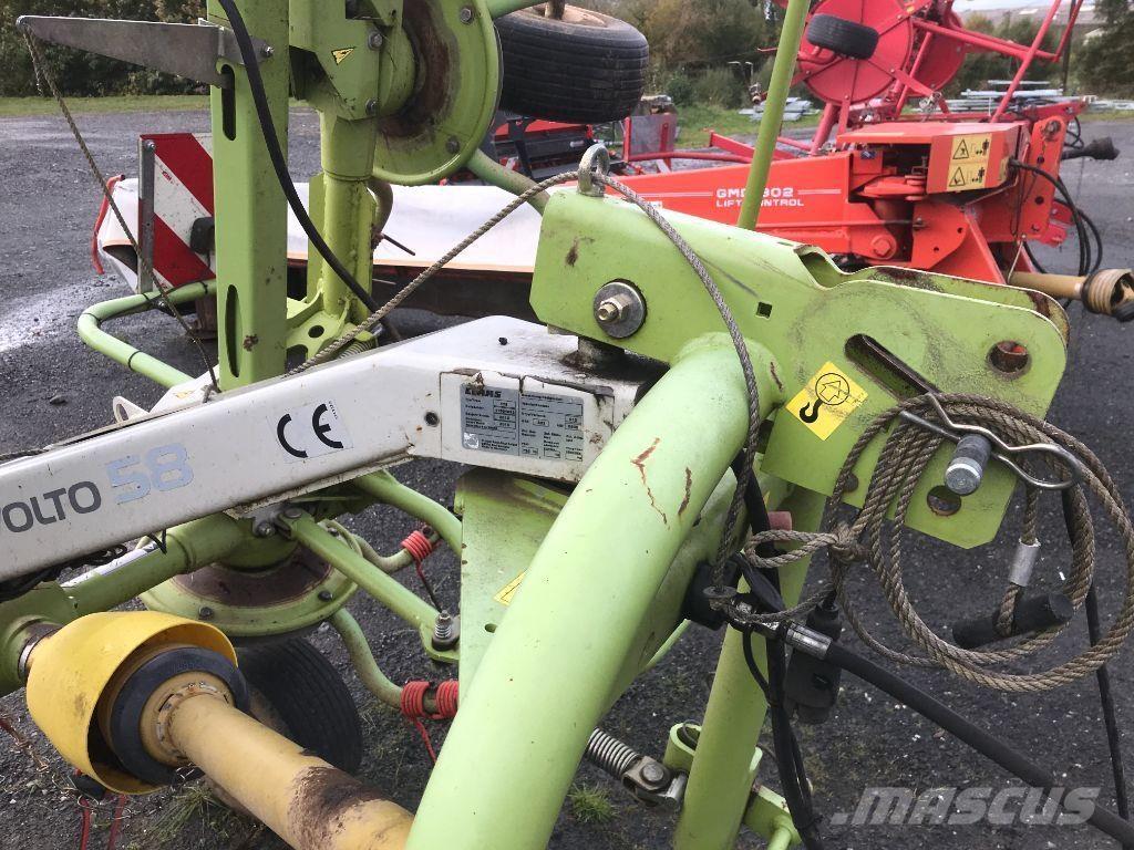 CLAAS Volto 58 Schudders