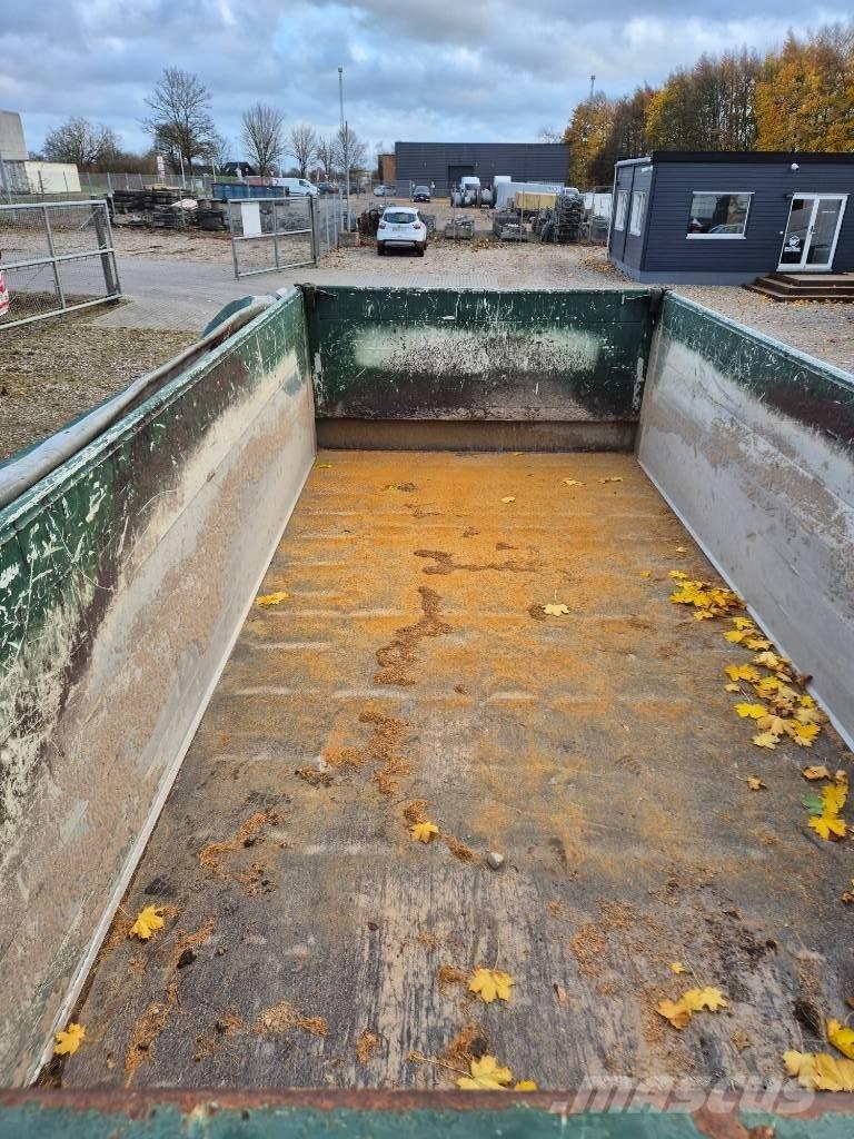 Mtdk 3 axle / tipper / Kipper