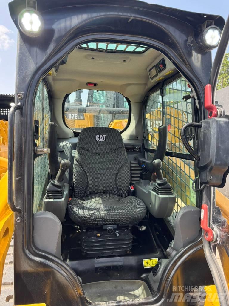 CAT 259D3 Schrankladers