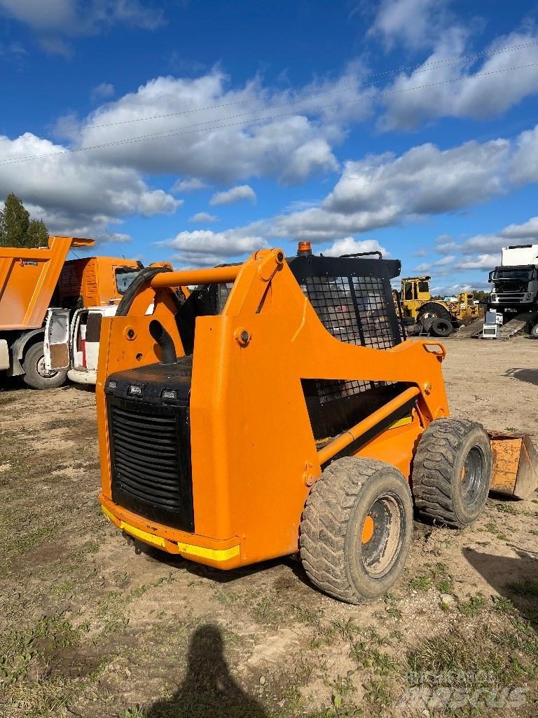 CASE 95 XT Schrankladers